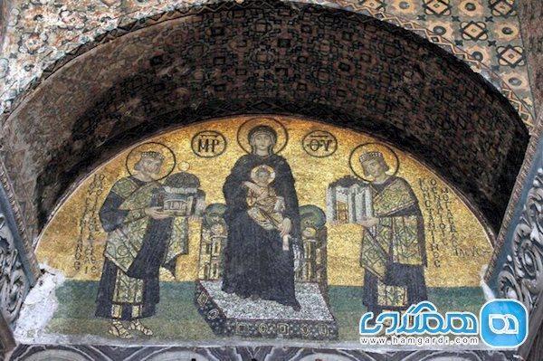 مشاهده پوشاندن آثار مسیحیت در ایاصوفیه