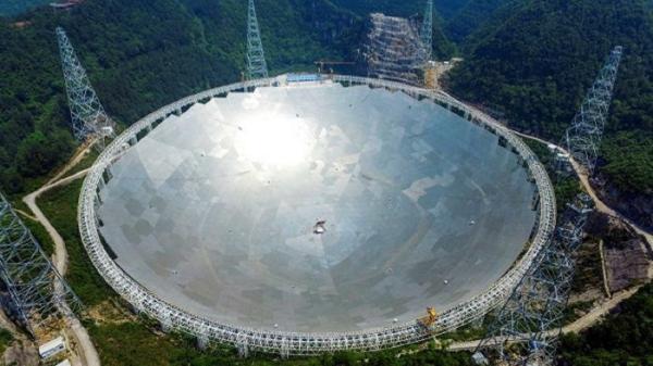 جزئیاتی درباره بزرگ ترین تلسکوپ رادیویی ساخت چین (تور چین ارزان)